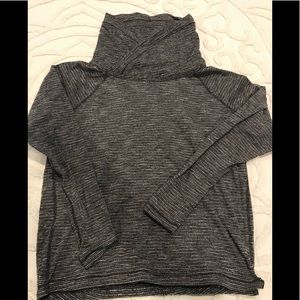 Lululemon cowl neck pullover